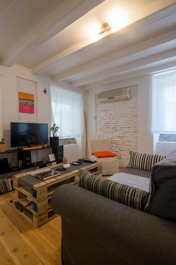 Little Gem Apartment Corfu  ภายนอก รูปภาพ